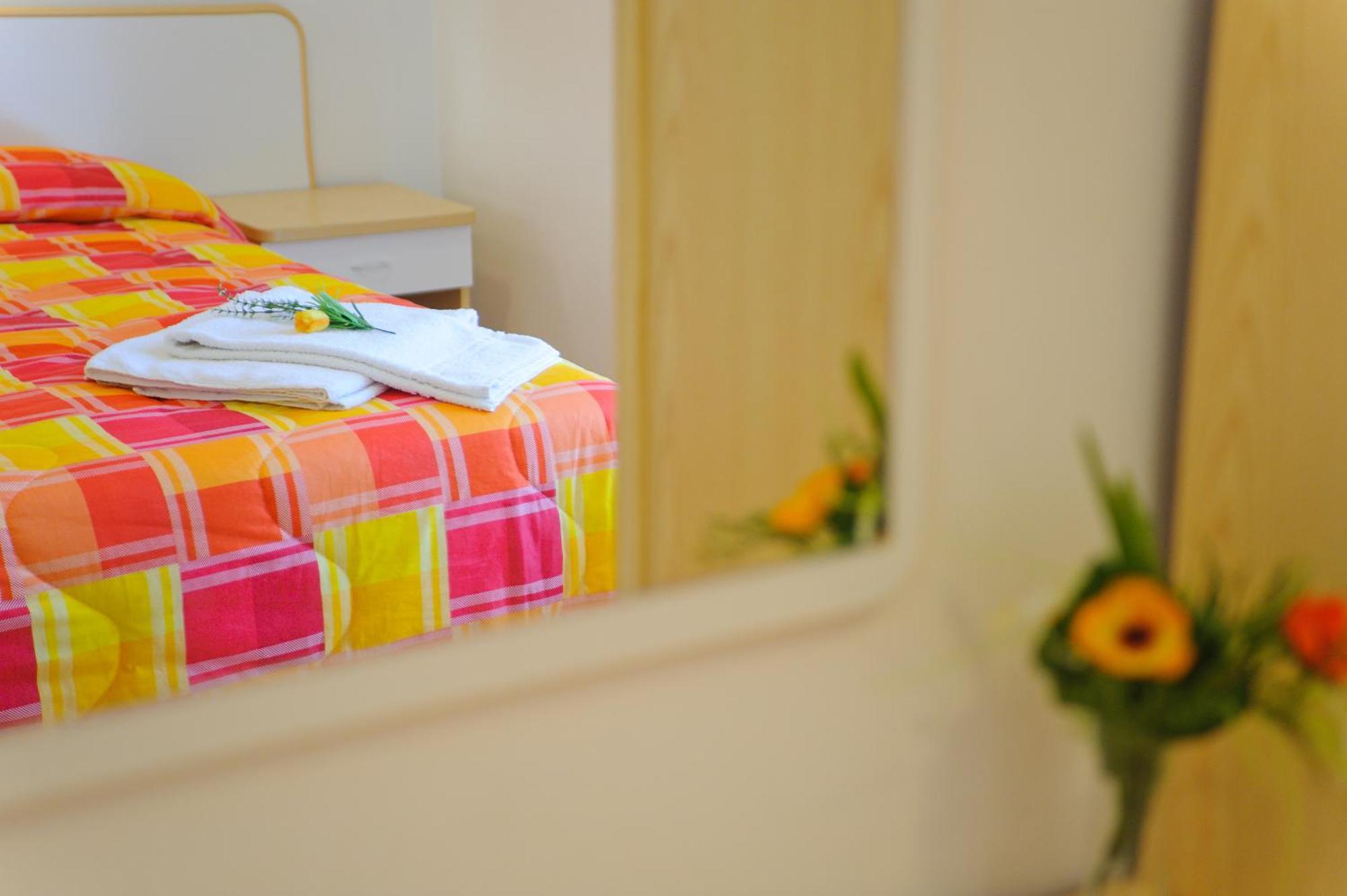 Hotel Petrarca ริมินี ภายนอก รูปภาพ