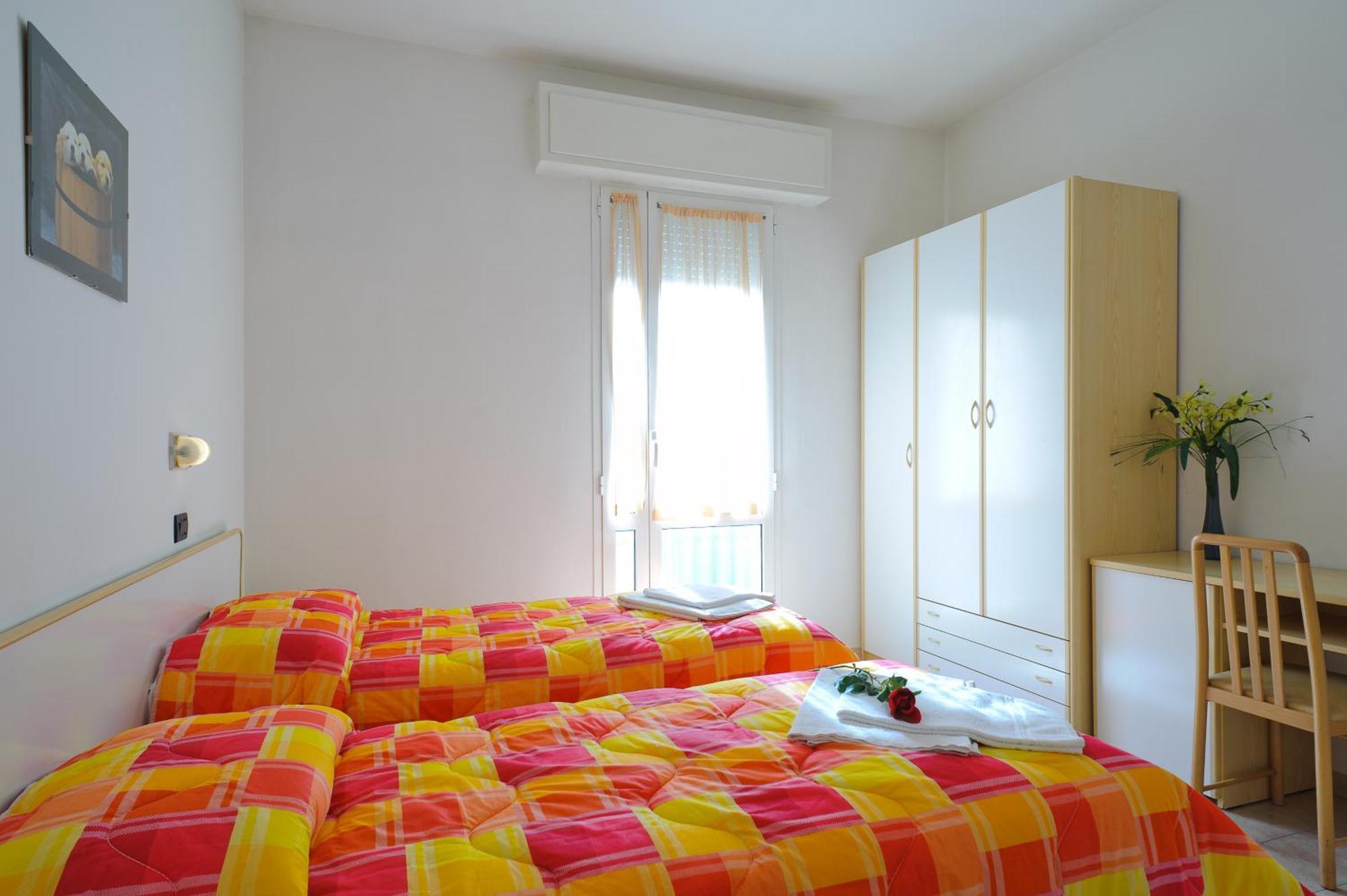 Hotel Petrarca ริมินี ภายนอก รูปภาพ